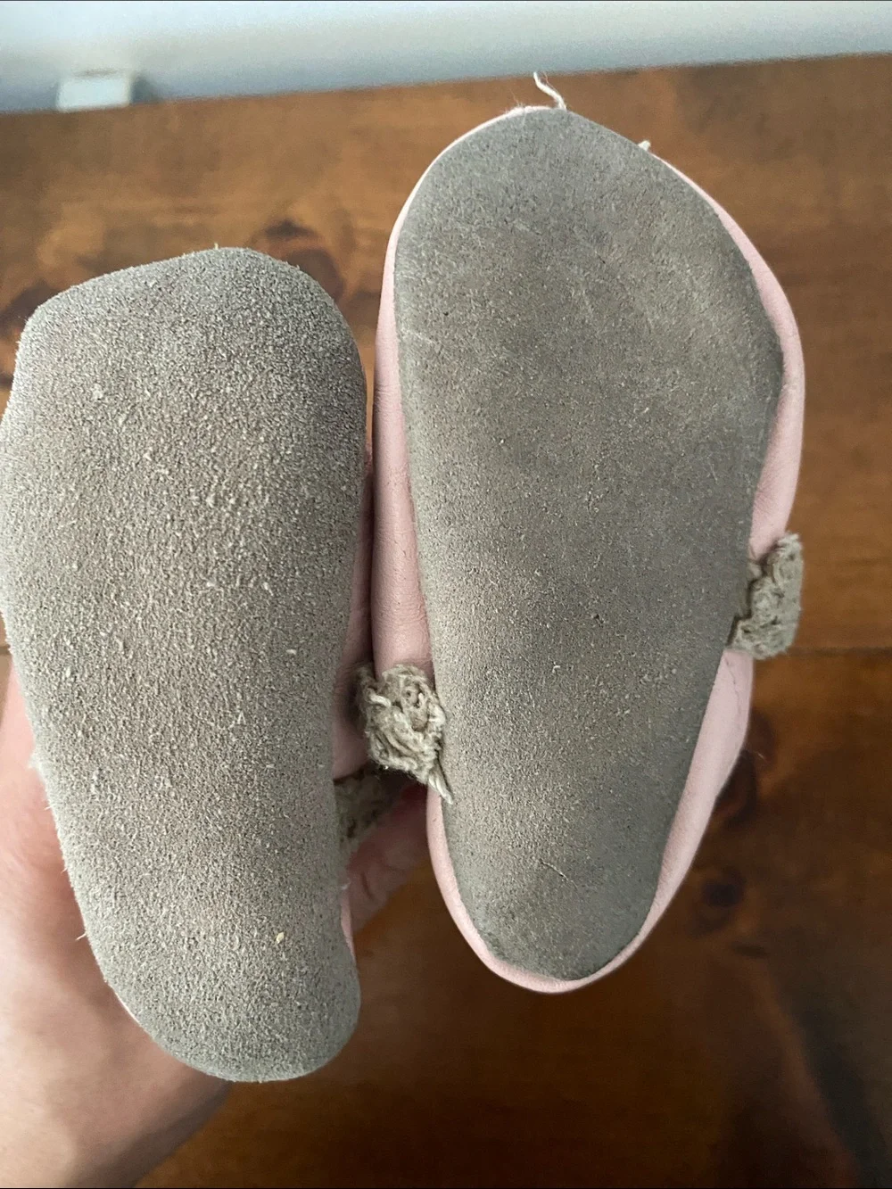 Robeez Light Pink Faux-Fur Trim Baby booties 0-6months
